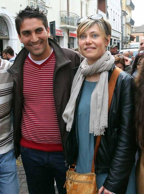 «Addio Mara, ci resterà il tuo sorriso» 