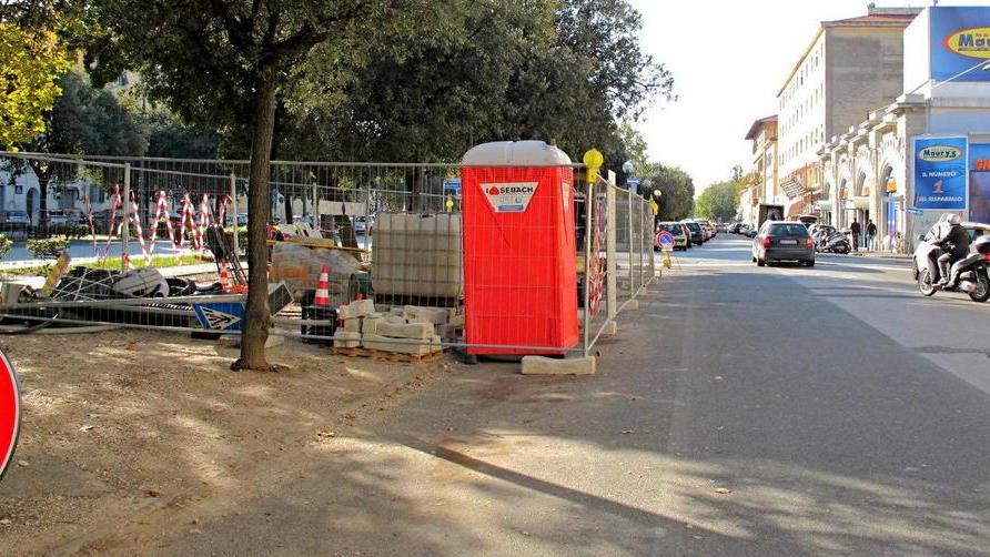 Lavori sul viale Carducci, i residenti protestano con una petizione