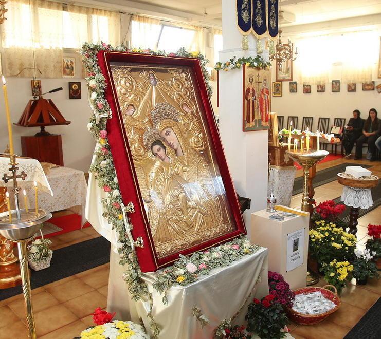 L’icona di Santa Maria dei Miracoli esposta a Montecatini (foto Nucci)