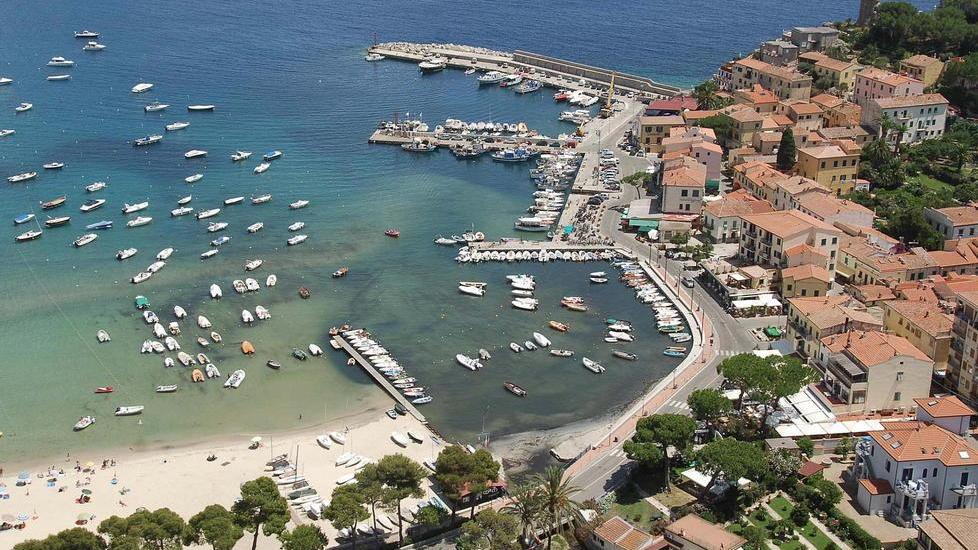 Nuova diga del porto, sì dalla Regione