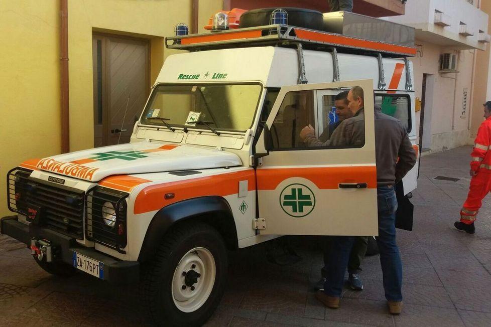 Torpè, nuova ambulanza per La Fenice