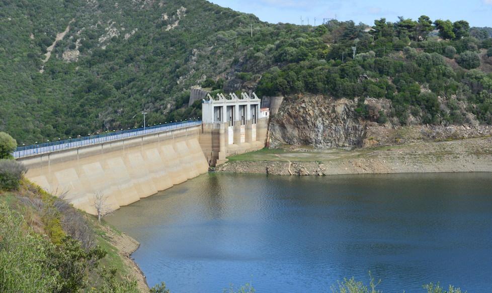 Il Comune: la Regione apra il transito sulla diga del Liscia