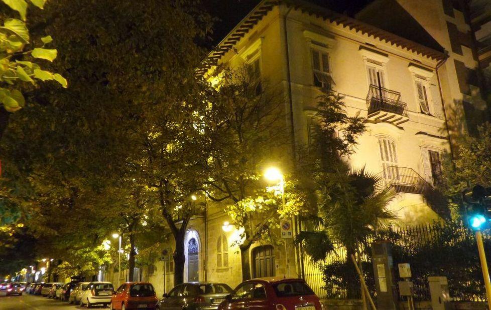 Sassari, 50enne sorpreso a rubare in tribunale 