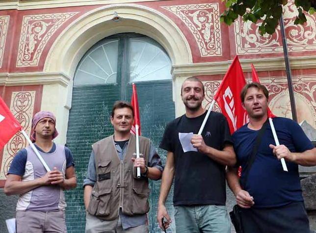 La proprietaria: «È’ un dolore ma da soli non ce la facciamo»