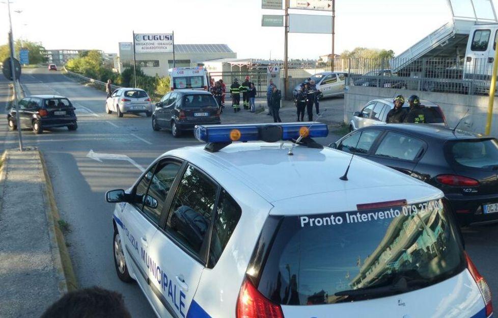 Si schianta in moto gravissimo 38enne 