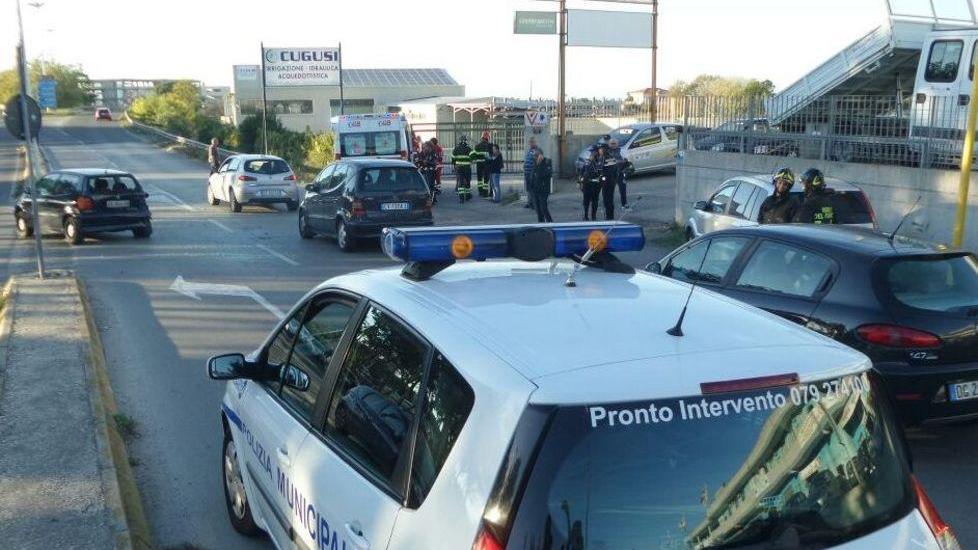 Si schianta in moto gravissimo 38enne