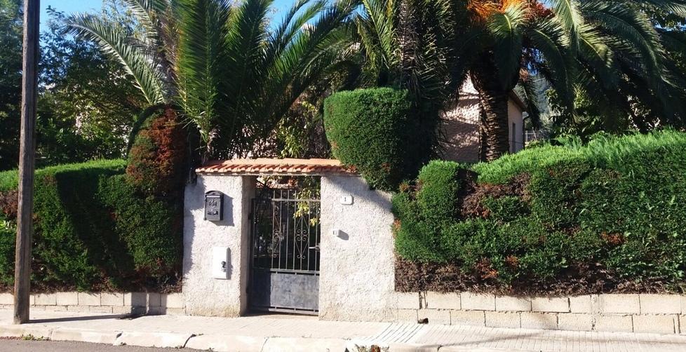 Padru, picchiato e rapinato in casa 