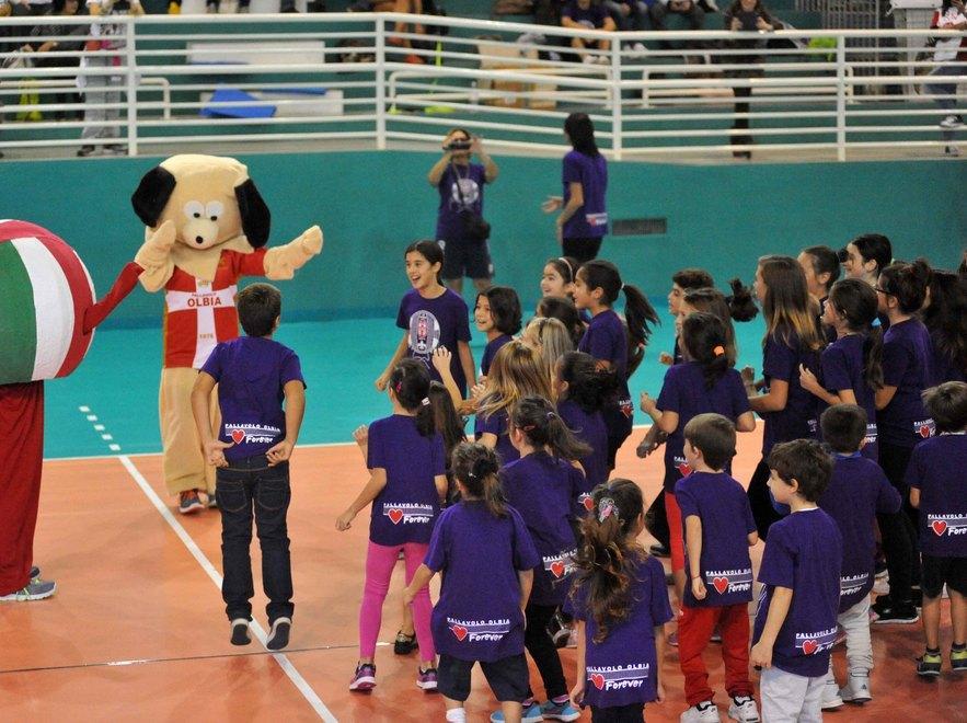 La Pallavolo Olbia dà una lezione alla Bocconi 