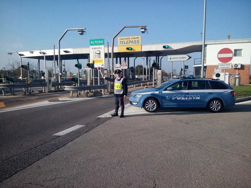 Controlli della Polstrada di Altedo