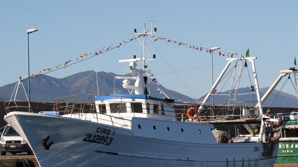 Giallo alla Caletta di Siniscola, rubato un peschereccio di 27 metri