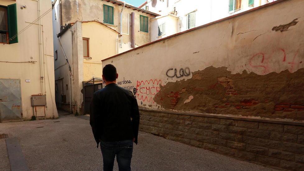 Il vicolo Marchetti a fondo chiuso, proprio dietro a piazzetta Madonna della Quiete (Foto Agenzia Carlo Sestini)