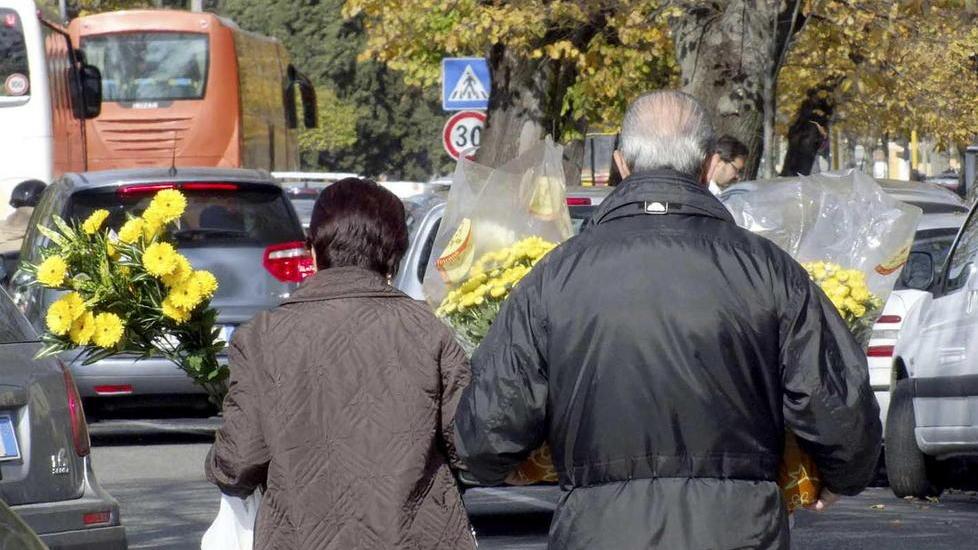 Cimiteri, aperture e modifiche alla viabilità