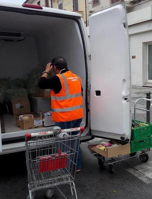Gli angeli dei poveri non si fermano mai 