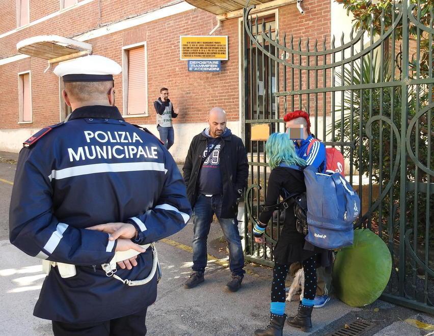 il presidio di polizia, carabinieri, guardia di finanza 