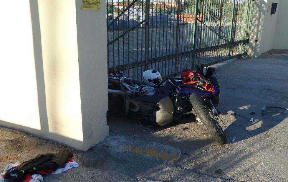 Schianto, il motociclista migliora 