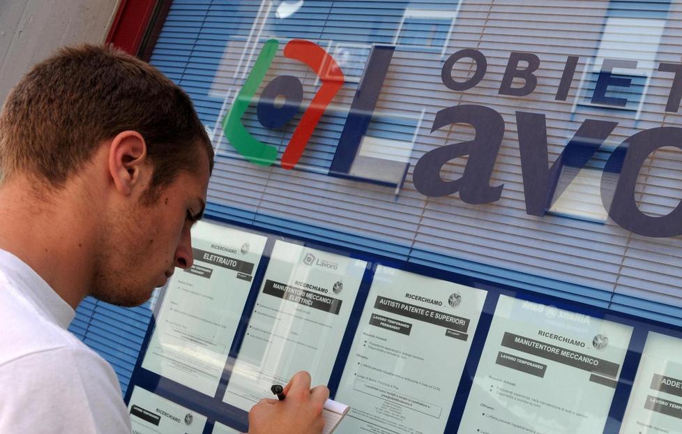 Un piano per aiutare i disoccupati 