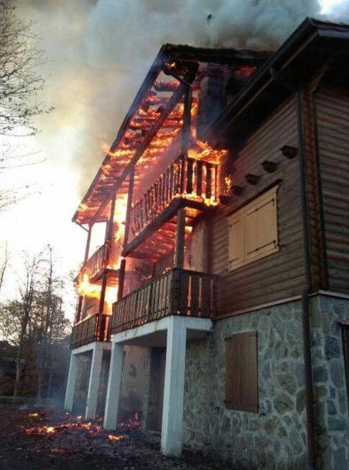 «Fossimo stati in casa saremmo morti» 