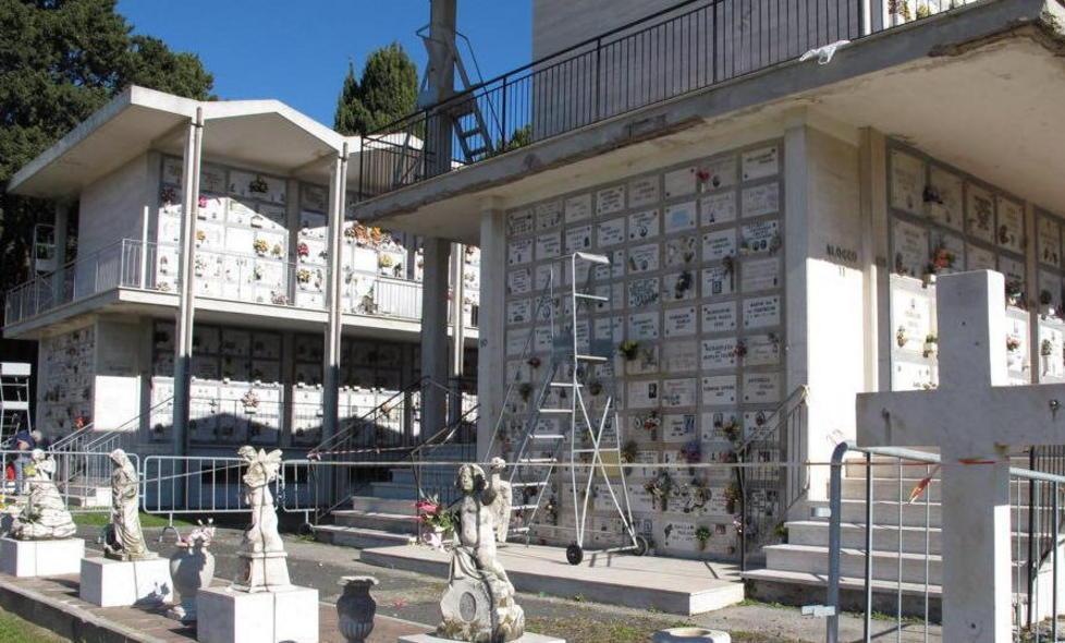 Le sepolture del cimitero dei Lupi tra ascensori ko e pulizie da ultimare 