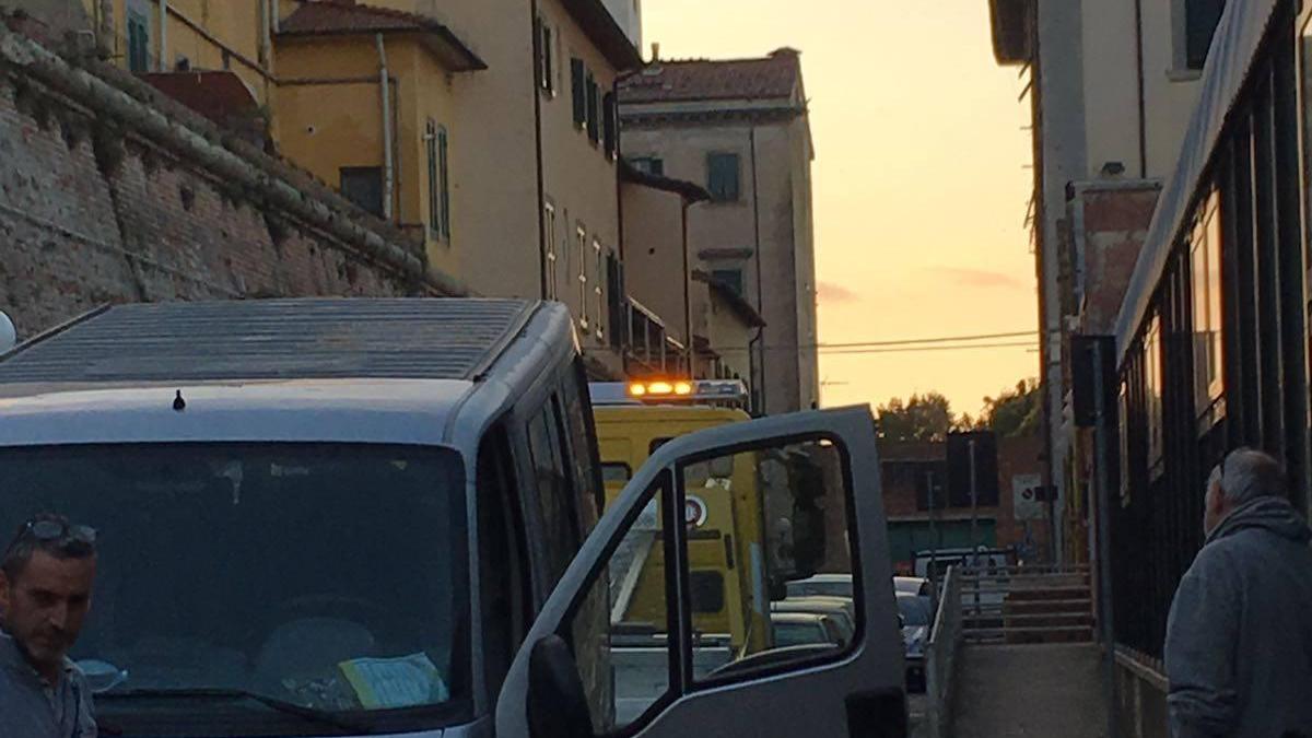 Ritrovati pulmino e defibrillatore rubati del Rugby Etruschi