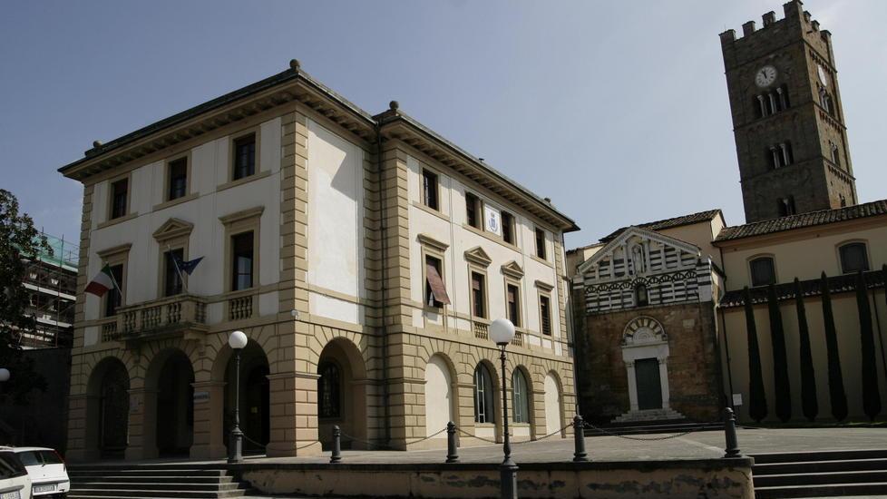 Inceneritore, scuole, sport e piazze nel piano triennale