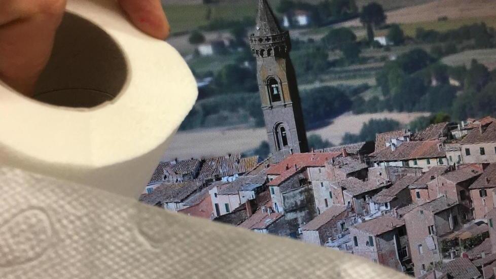 Carta igienica gratis a Peccioli
