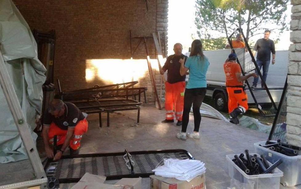 C’è chi bussa per portare aiuto 