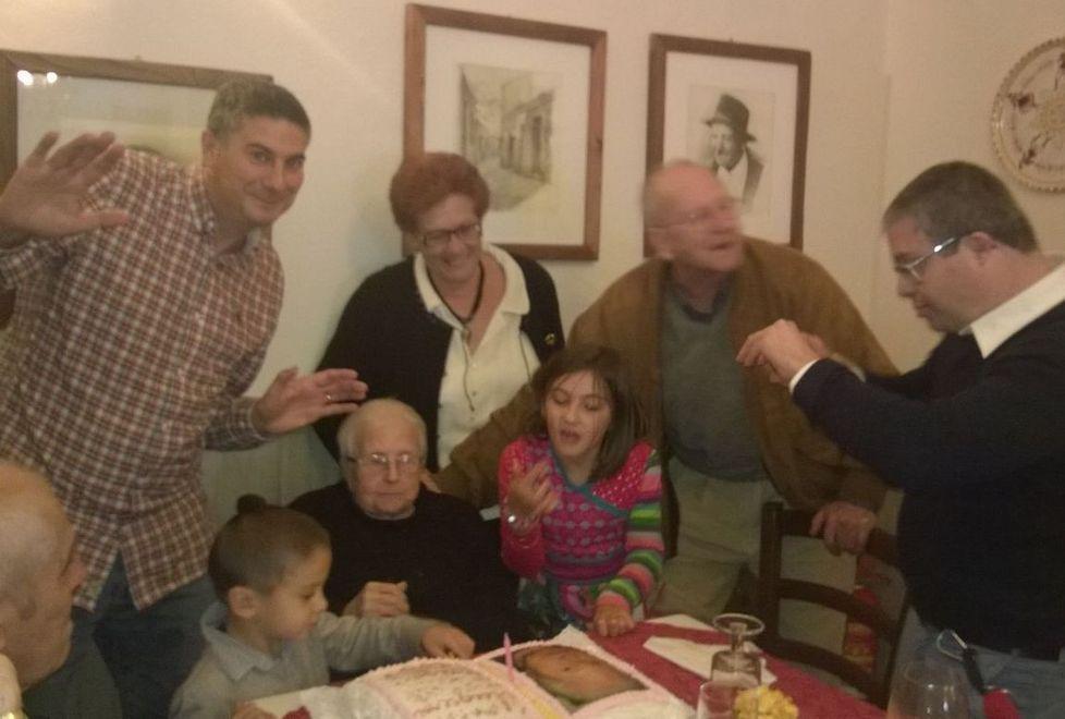 Festeggiati i cento anni di “zia” Teresa Lutzu 
