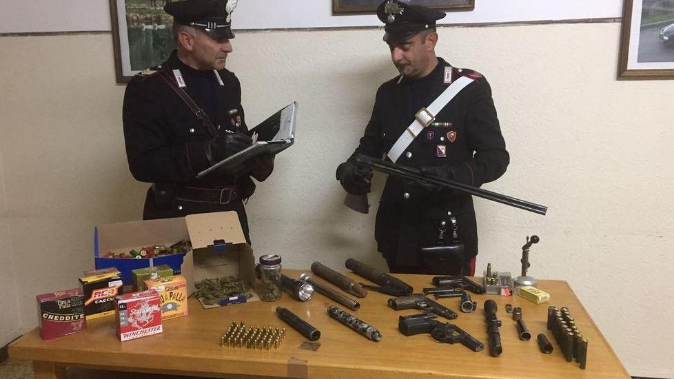 Armi e munizioni in casa ancora indagini a Luras 