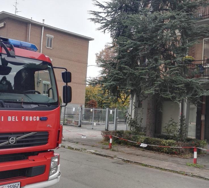 Monossido nella notte, donna salvata dal marito 