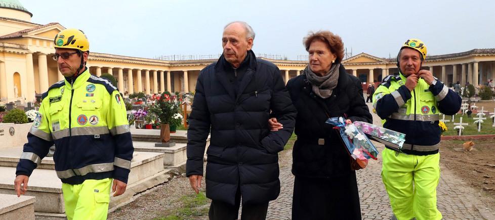 I volontari in prima fila per chi va dai propri cari 