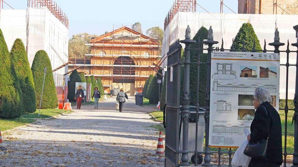 Defunti, la cerimonia si sposta al famedio