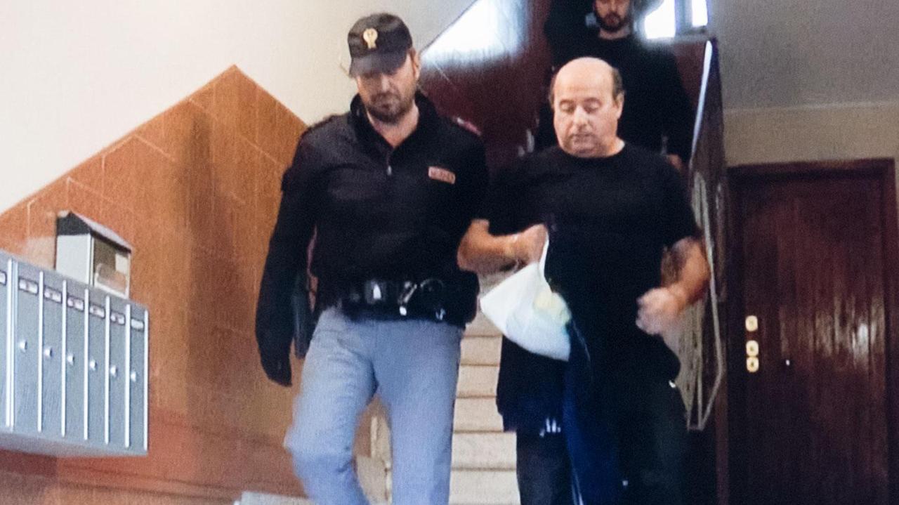 Il presunto basista (foto di Mario Rosas)