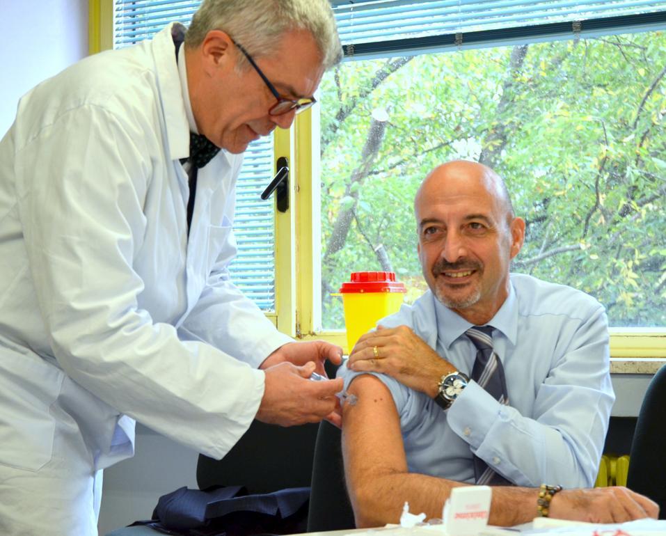 Modena. Vaccini, parte la campagna anti-influenzale