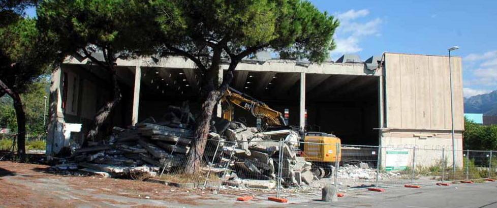 Stadio e palazzetto dello sport non saranno mai aperti insieme 
