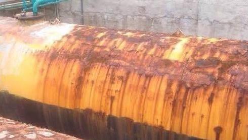 Gasolio finito in mare, sequestrate le cisterne