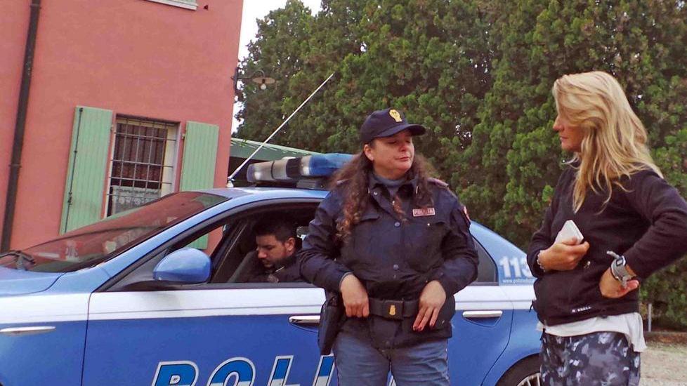 Trovata una bomba abbandonata a terra a Pescara di Sabbioni