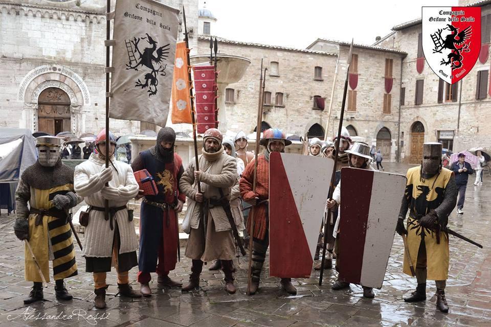 «Servono roulotte per i terremotati di San Severino Marche»