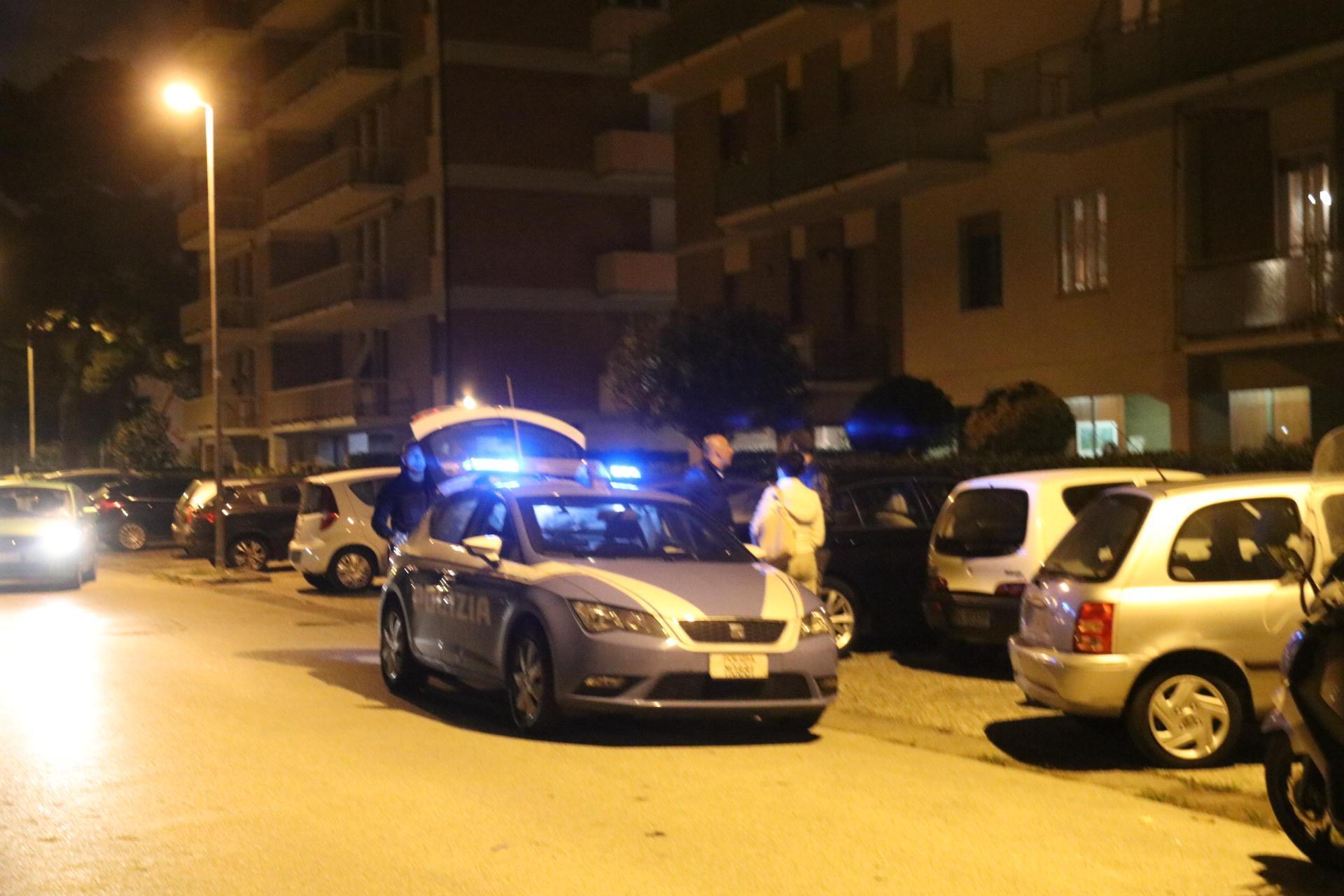 La polizia in via Masaccio 