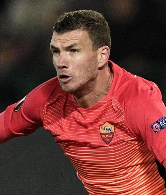 Roma e Fiorentina ipotecano i sedicesimi
