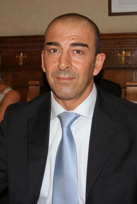 Surroga pasticciata, al posto di Cenni entra l’azzurro Scali 