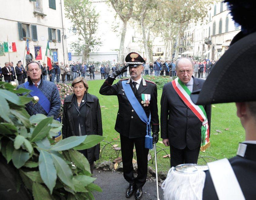 Gli studenti commemorano i caduti 