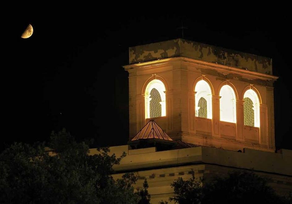Stregati dal fascino della Livorno di notte In regalo la 7ª foto 