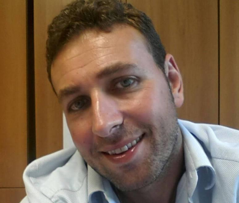 Vietate le riprese del Consiglio esplode la protesta a Trinità 