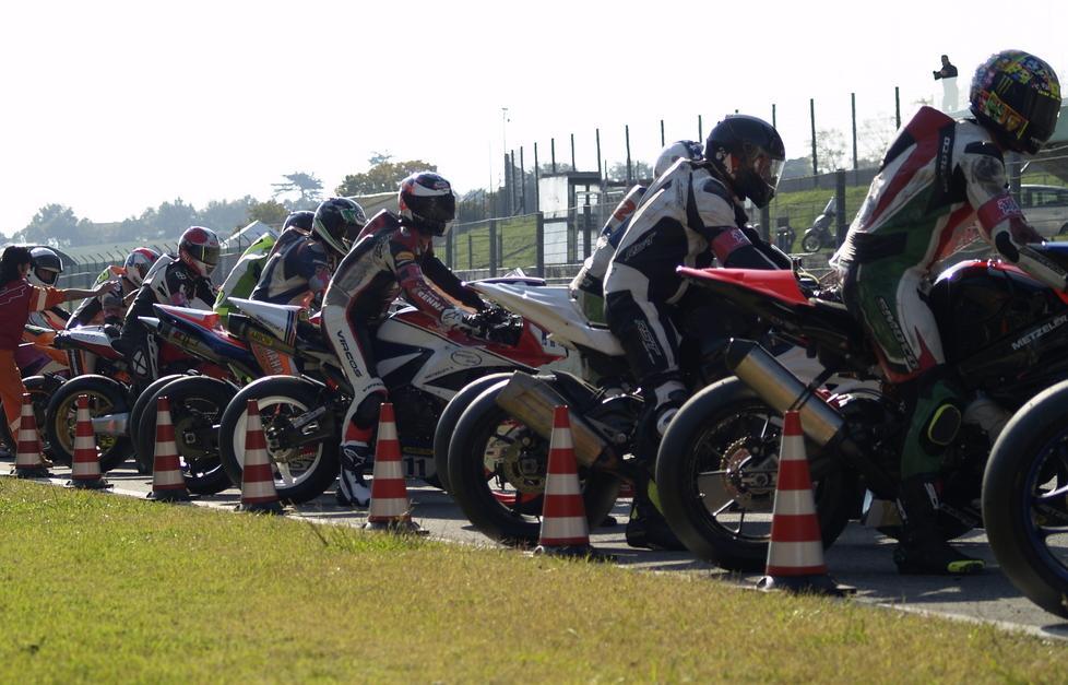 Moto Club Villa alla “200 Miglia”