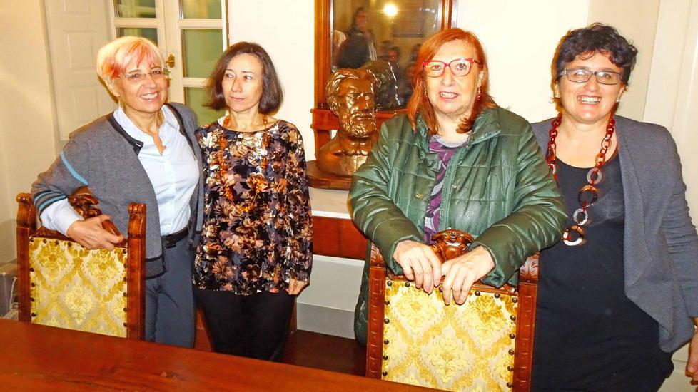 Da sinistra, Marica Bruni, Daniela Belliti, Elisabetta Fabbri e Lisa Petruzzi dopo l’illustrazione del bilancio (foto Gori)
