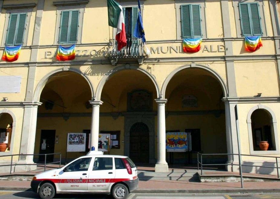 Chiesti trecentomila euro a geometra del Comune 