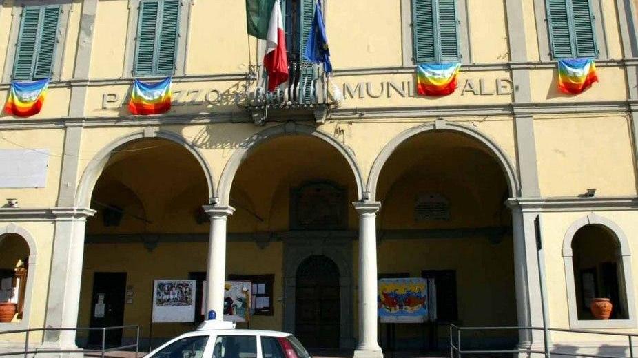 Chiesti trecentomila euro a geometra del Comune