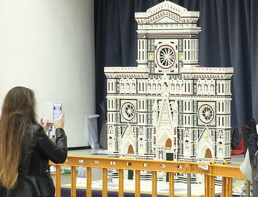 Fantasia e tante ore di lavoro intorno ai Lego 
