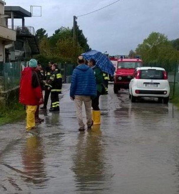 Case allagate per due tubi rotti 