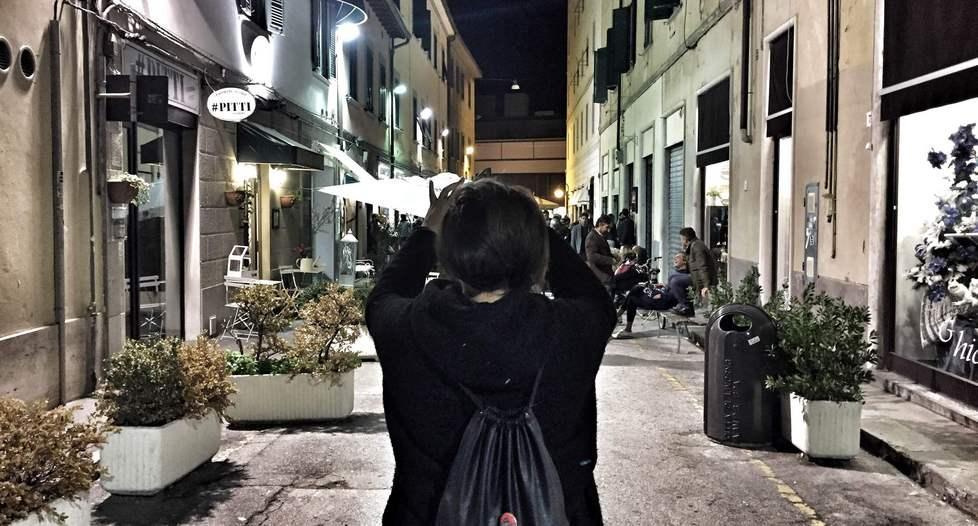 Livorno di spalle, l’altro aperitivo con Robiotta 2.0 tra zazzere, pottine e tendenze - Le foto 